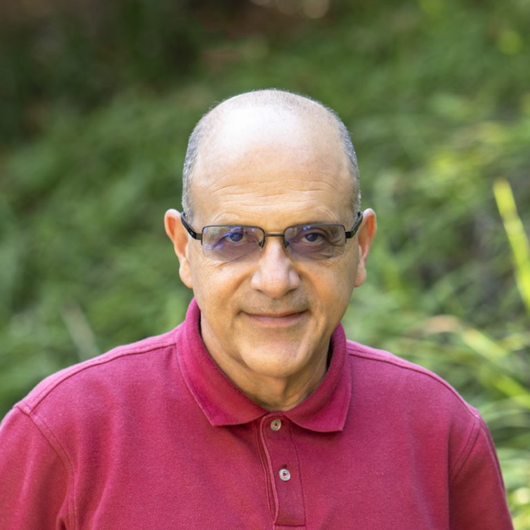 Shimon Weiss